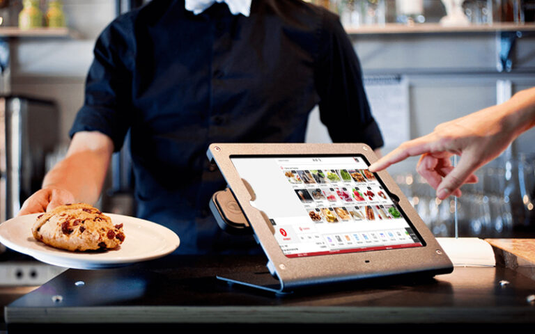 Know How Restaurant POS Systems Can Help Your Business To Thrive